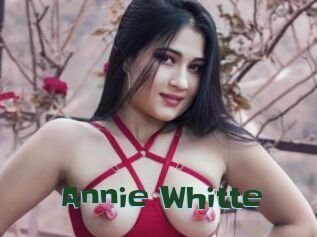 Annie_Whitte