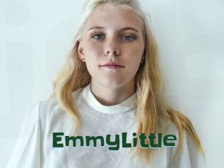 EmmyLittle Jeune baise