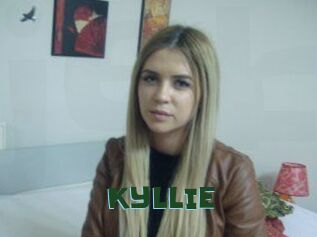 KYLLIE_ Jeune baise