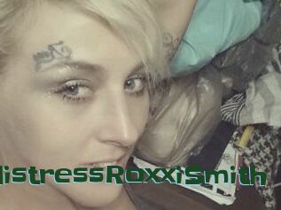 MistressRoxxiSmith