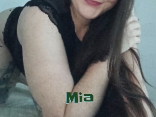 Mia