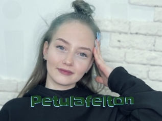 Petulafelton